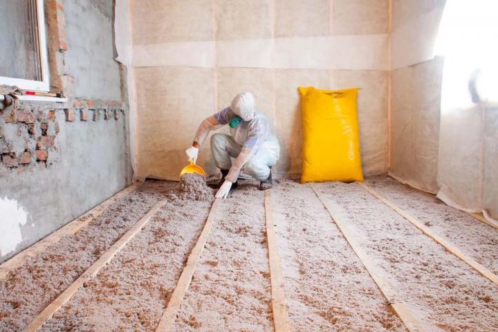 Mastery of cellulose insulation techniques!