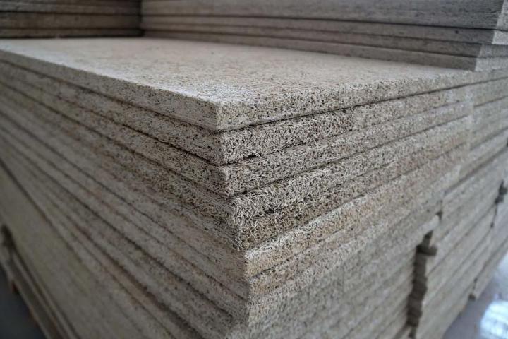 Vermiculite Asbestos Decontamination Company Montreal